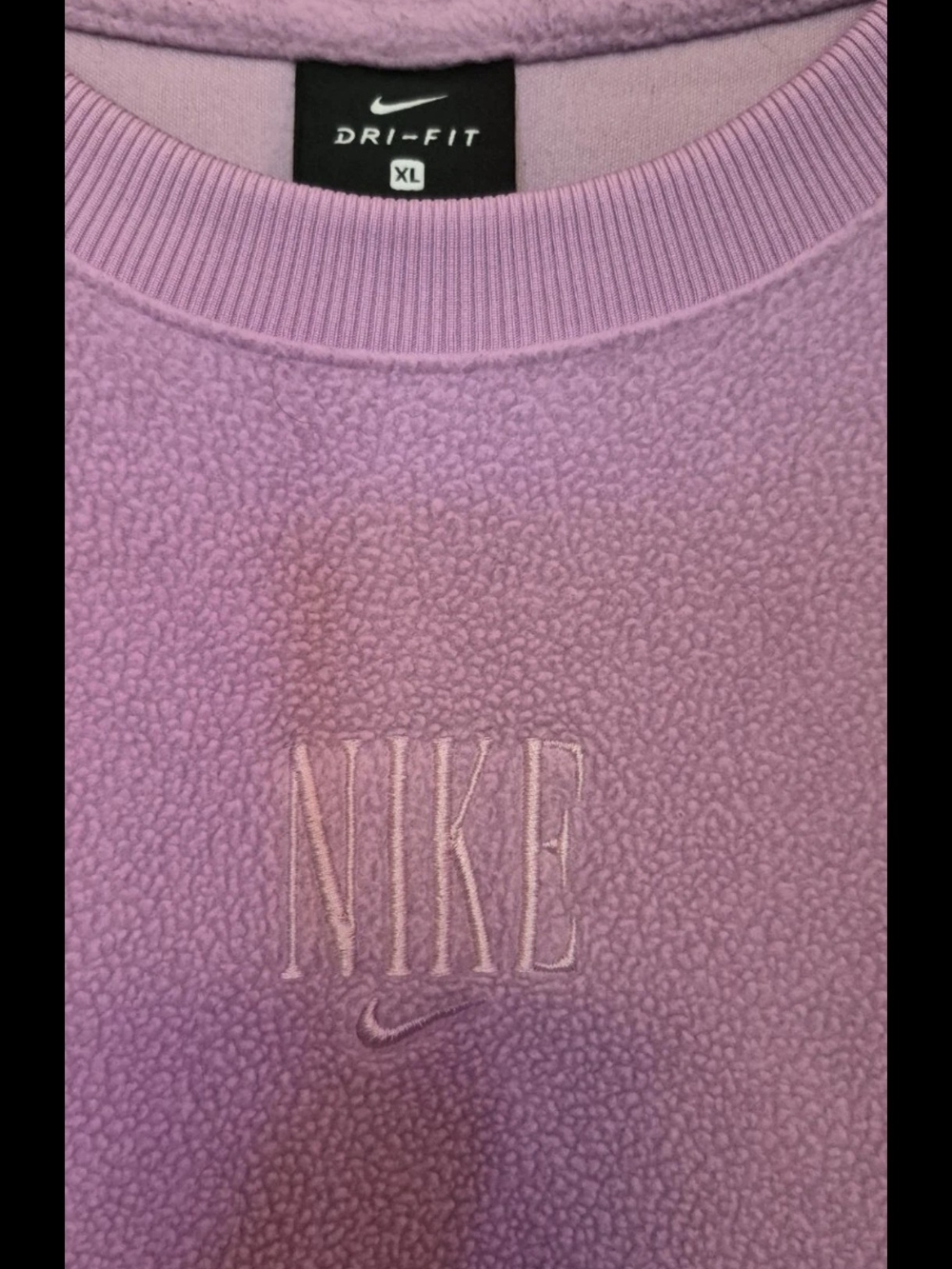 Pink Nike Dri-Fit Crewneck Fleece Sweatshirt Size Xl Soft Fuzzy - Picture 2 of 3